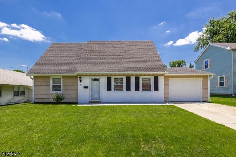 48 Middleton Ln - Photo 1