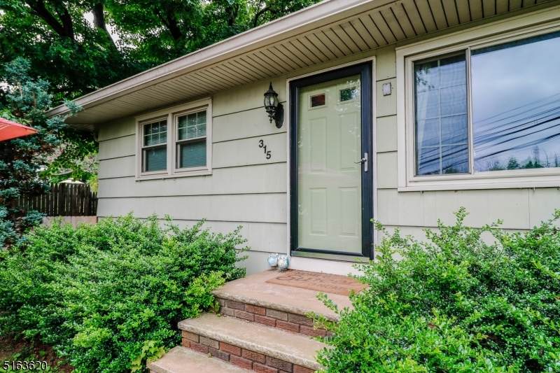 315 Canal Rd - Photo 1