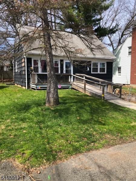25 Claremont Ter - Photo 1