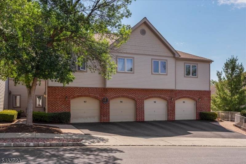 96 Sunrise Dr - Photo 1