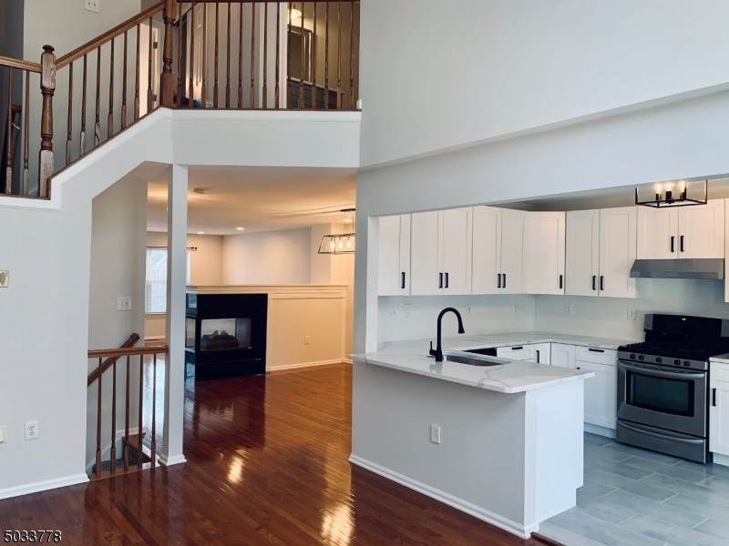 8 Knox Ct - Photo 1
