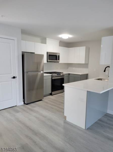 107 E Westfield Ave - Photo 1