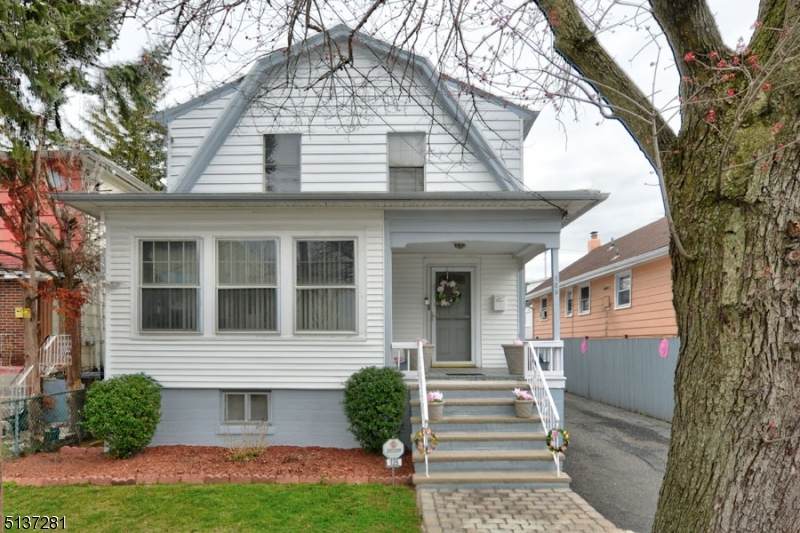 123 32Nd - Photo 1