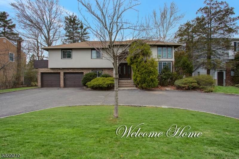 828 Mountain Ave - Photo 1