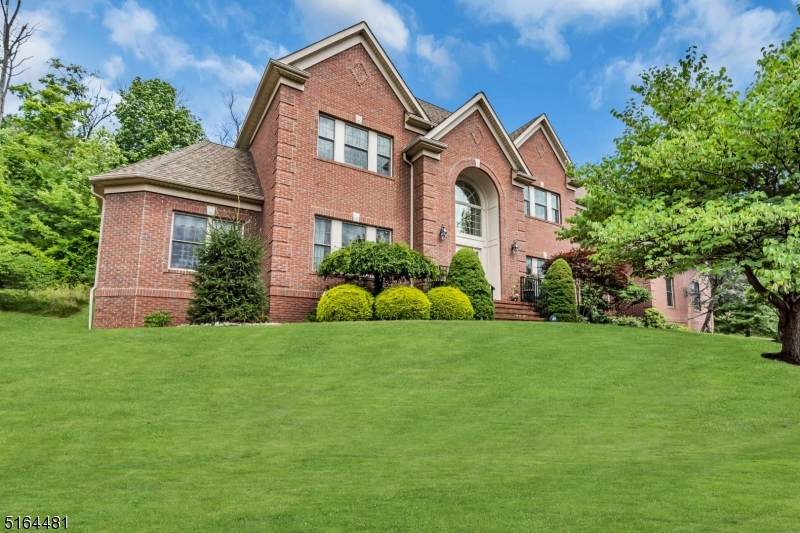 4 Thomas Ct - Photo 1