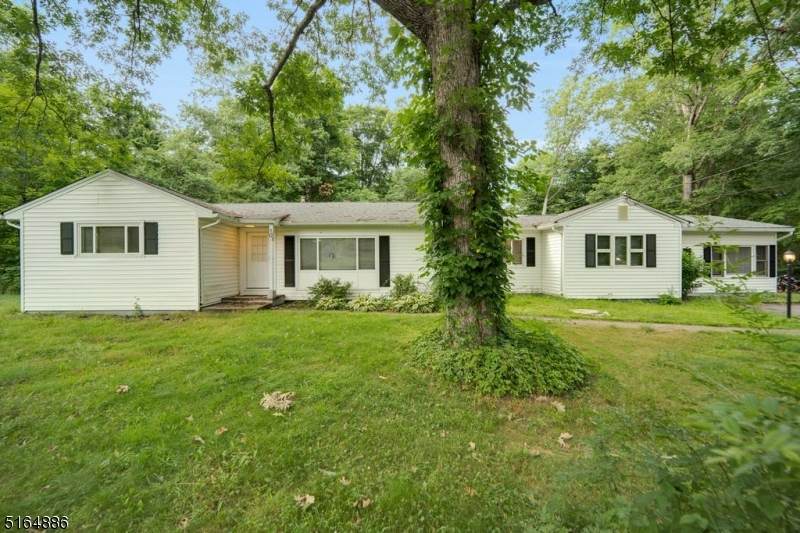10 Dongan Ln - Photo 1