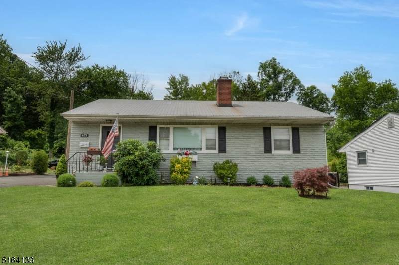 489 Eagle Rock Ave - Photo 1
