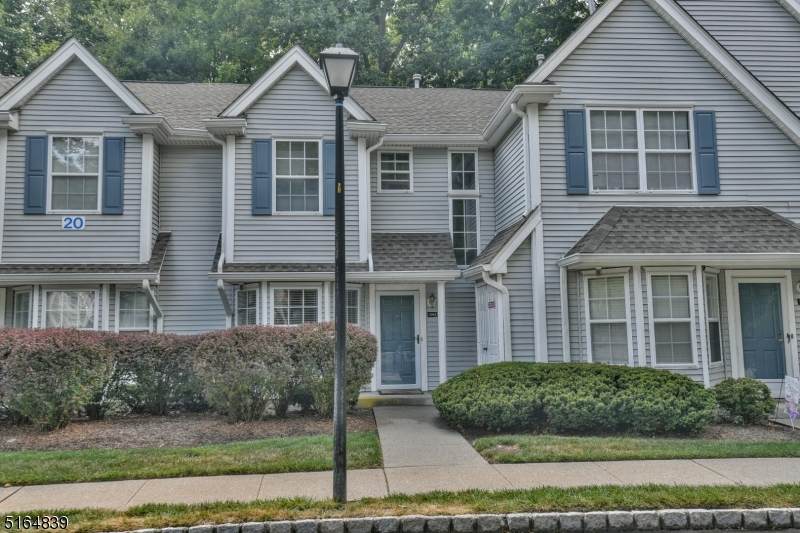 2004 Wendover Dr - Photo 1