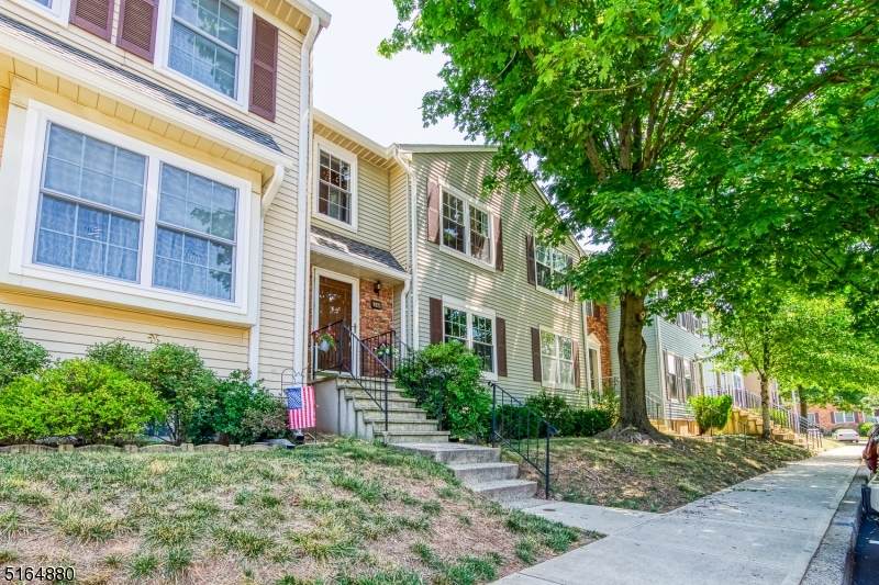 36 Bridington Ln - Photo 1