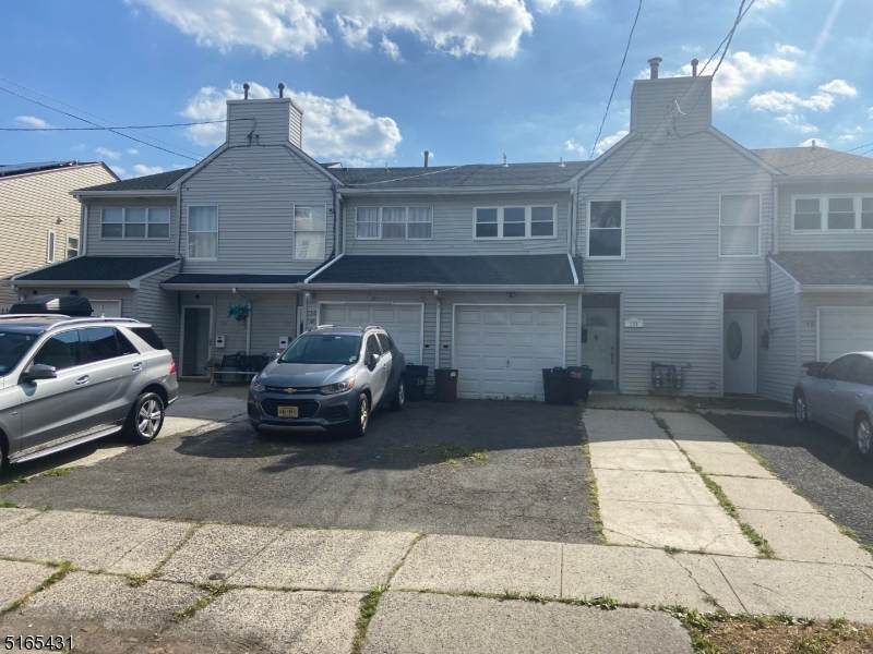 136 Clark Pl - Photo 1