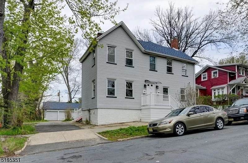 131 3Rd St - Photo 1
