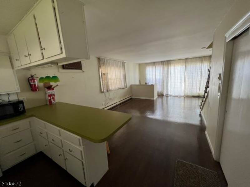 202 Lake Shore Drive - Photo 1