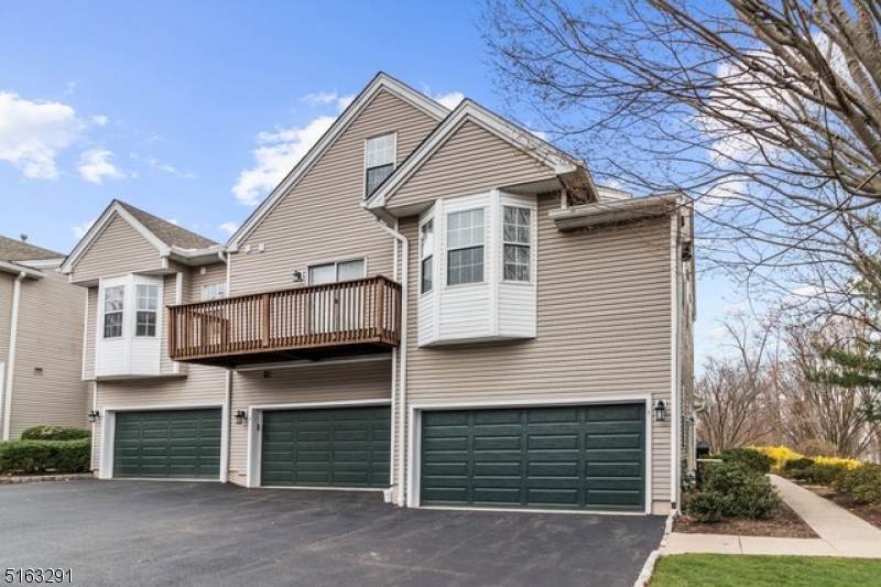 1 Four Oaks Rd - Photo 1