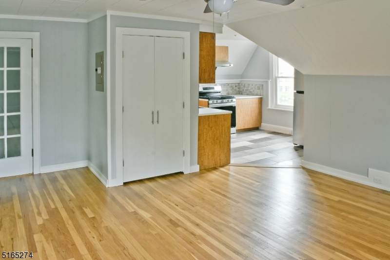 31 Diller Ave - Photo 1
