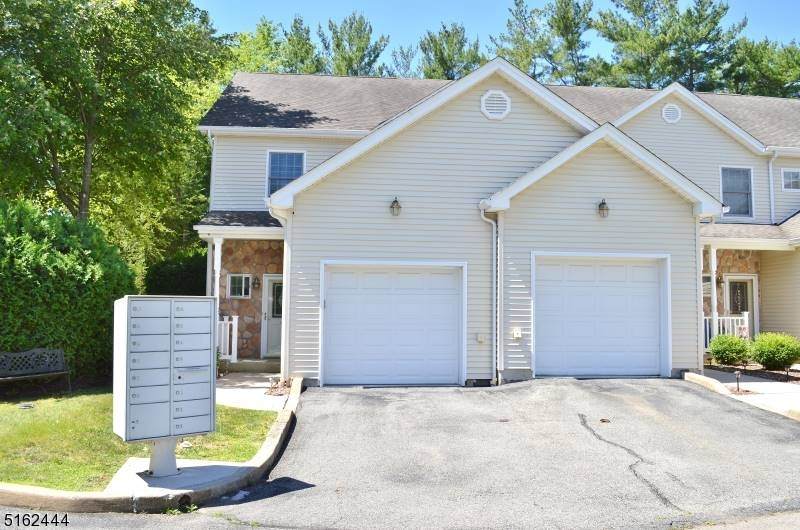 645 Ridgedale Ave - Photo 1