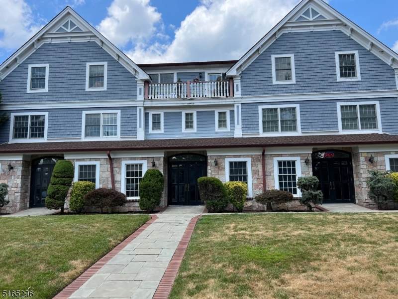 728 South Ave - Photo 1