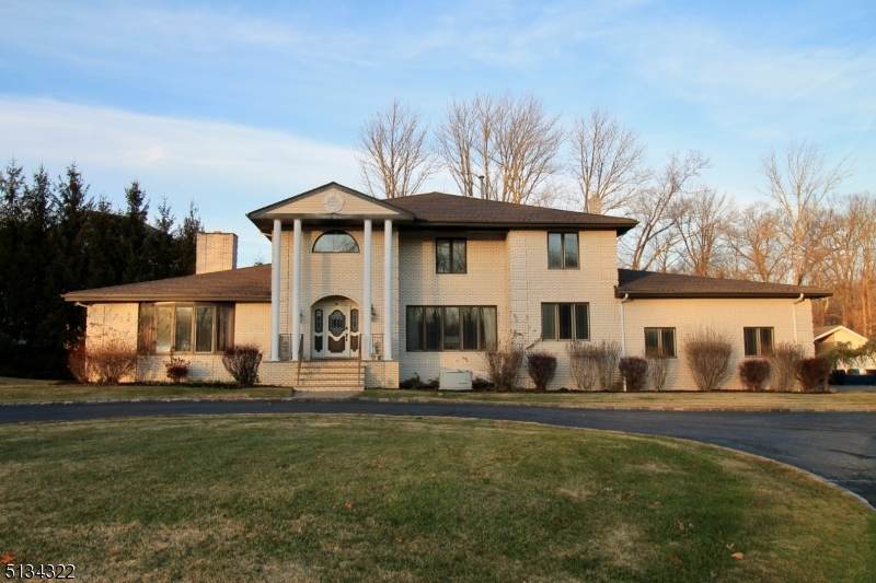 251 Bee Meadow Pkwy - Photo 1