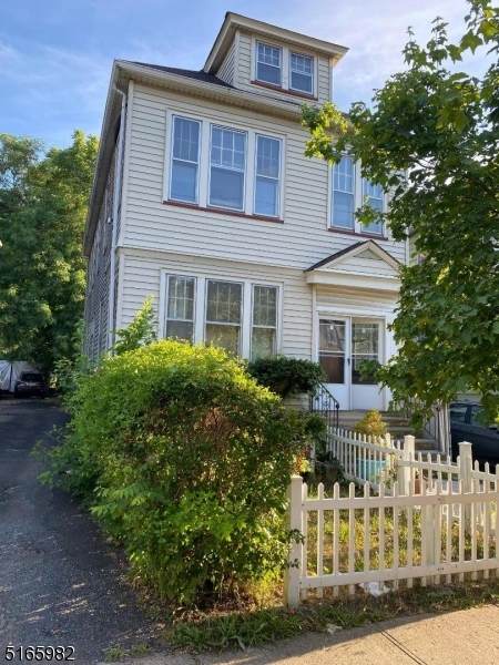 580 Morris St - Photo 1