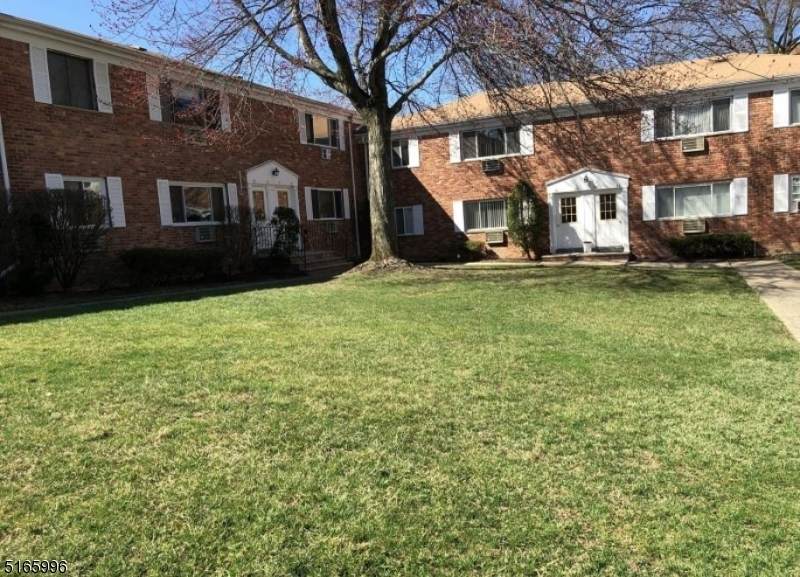 180 Littleton Rd - Photo 1