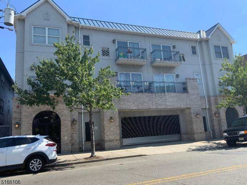 130 South St Unit 2C - Photo 1