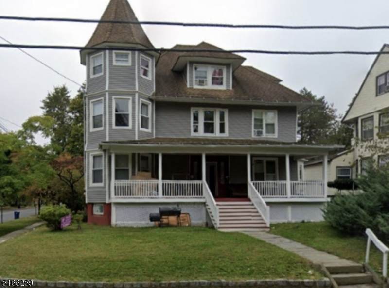 532 Belvidere Ave - Photo 1