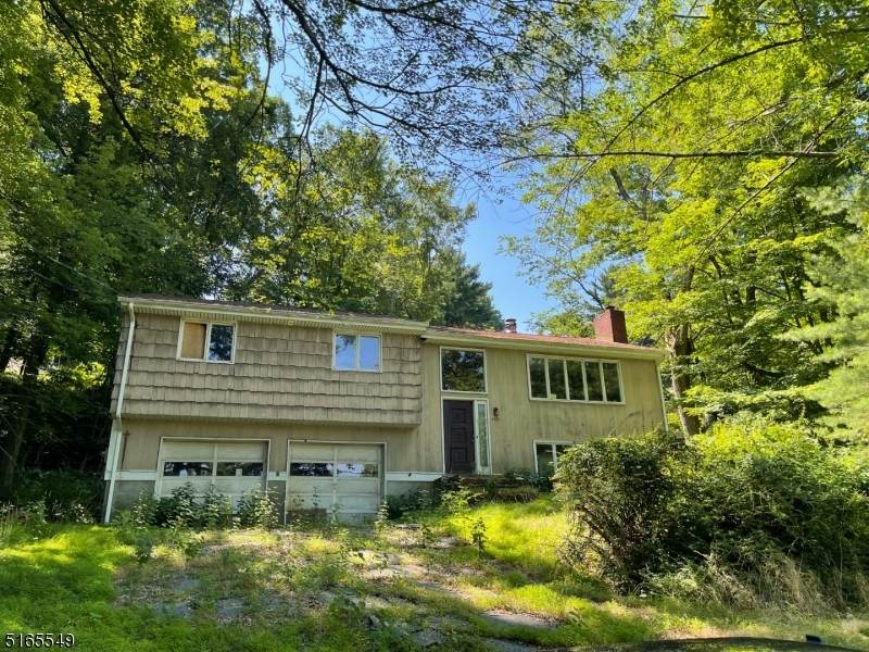 403 E Shore Trl - Photo 1