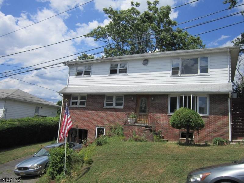 88 Rose Pl - Photo 1