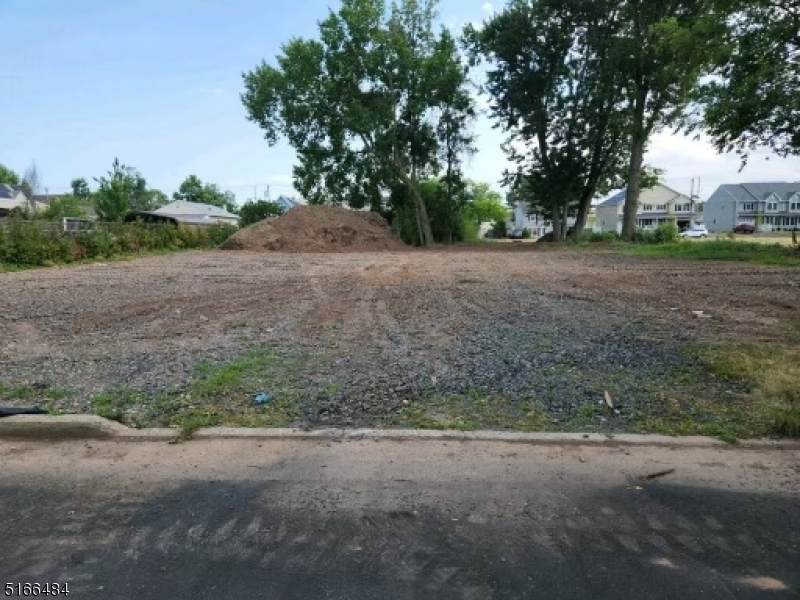 534 Drake Ave - Photo 1