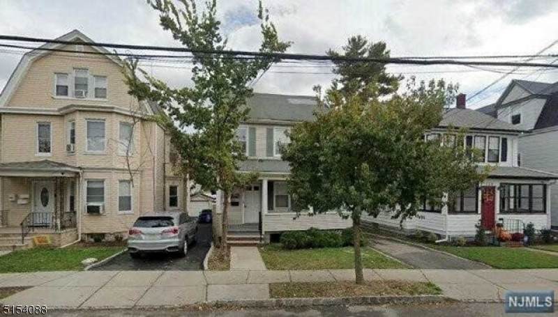 132 Franklin Ave - Photo 1
