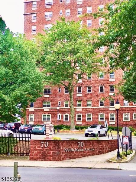 70 S Munn Ave - Photo 1