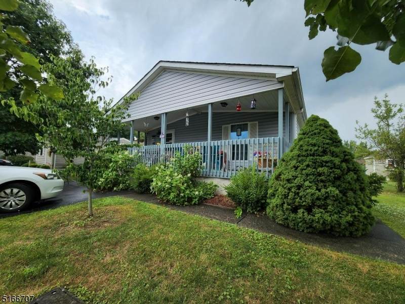 4 Oakwood Trail - Photo 1