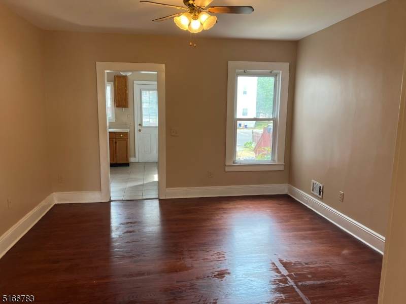 518 E 2Nd St - Photo 1