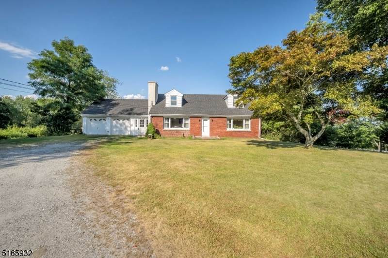 986 Fairview Lake Rd - Photo 1