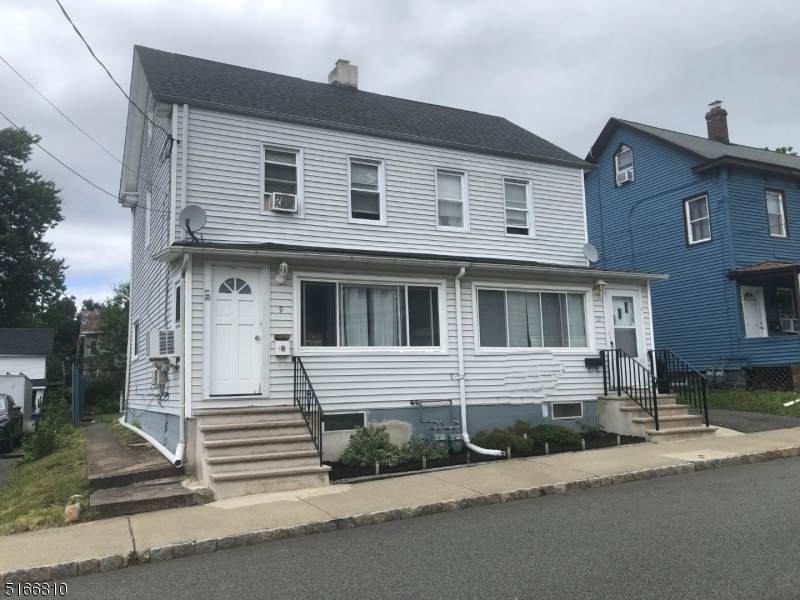 9 Baker Ave - Photo 1