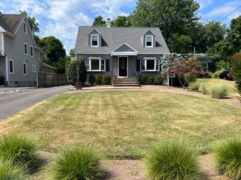 31 Elm Ave - Photo 1