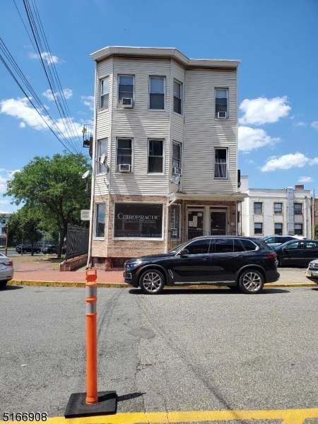 191 Oliver St - Photo 1
