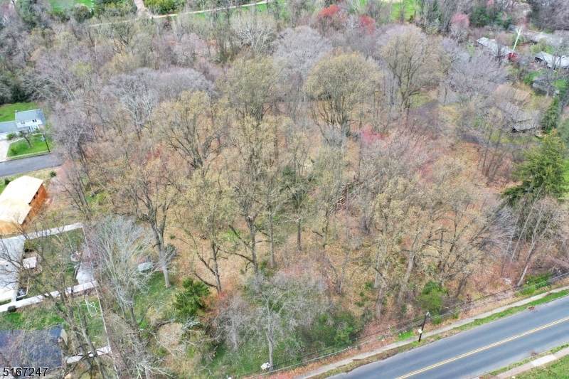 1219 Lower Ferry Rd - Photo 1