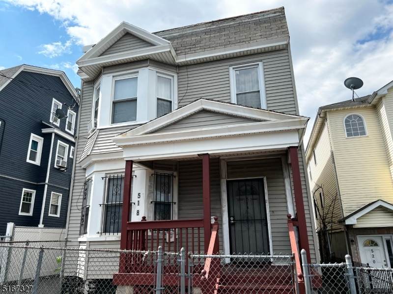 518 Avon Ave - Photo 1
