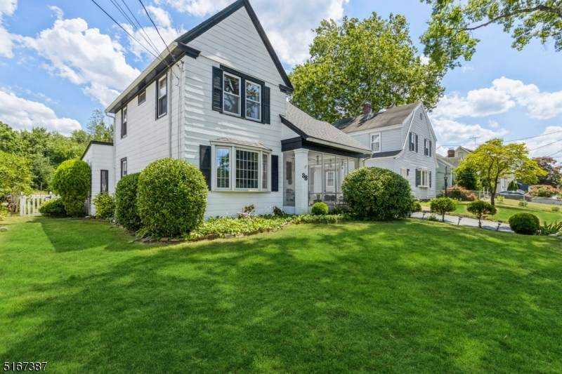 38 Marion Ave - Photo 1