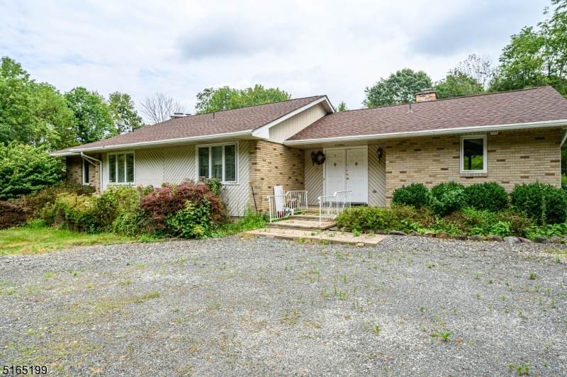 6 Strawberry Ln - Photo 1