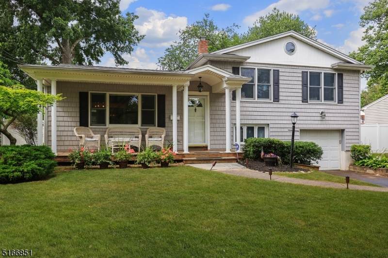94 N. Glenwood Rd - Photo 1