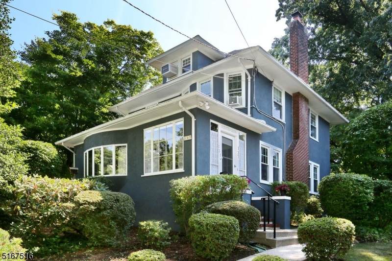 137 Harding Rd - Photo 1