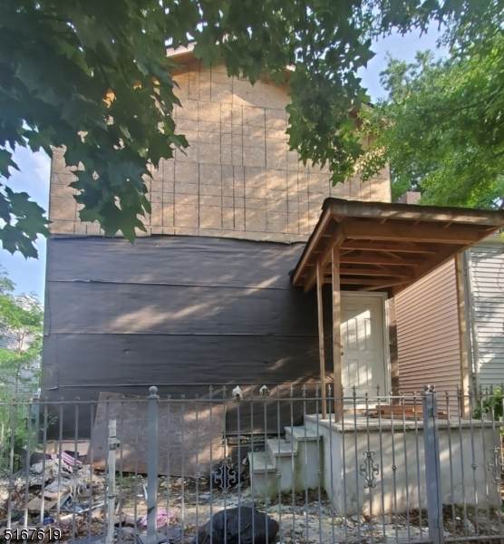 208 N 1St St - Photo 1
