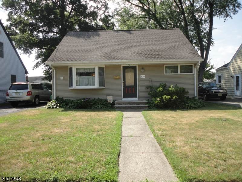 120 Oxford Ave - Photo 1