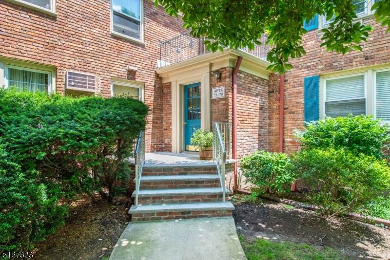 24 Hutton Ave - Photo 1