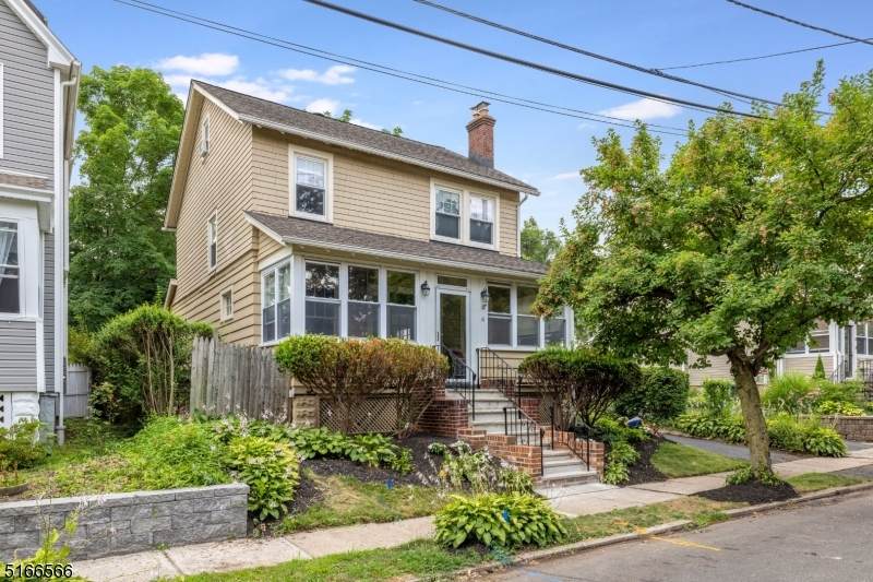 14 Lindsley Ave - Photo 1