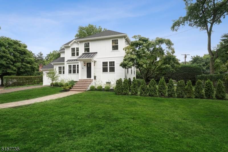 90 Undercliff Rd - Photo 1