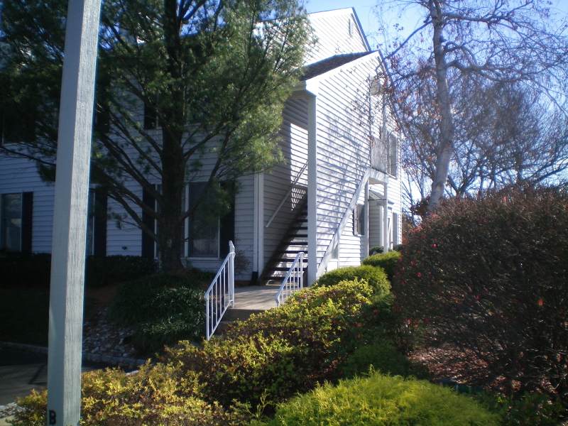 378 Burdock Ct - Photo 1