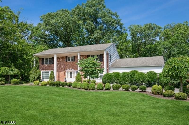51 Poplar Dr - Photo 1