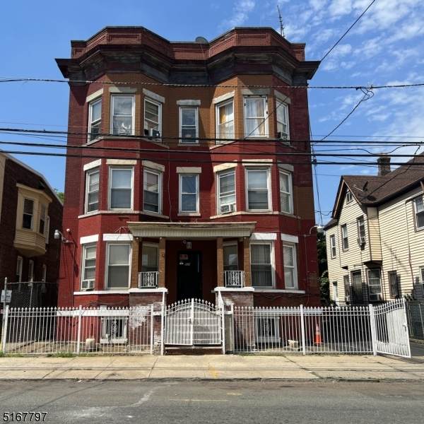 524 E Jersey St - Photo 1